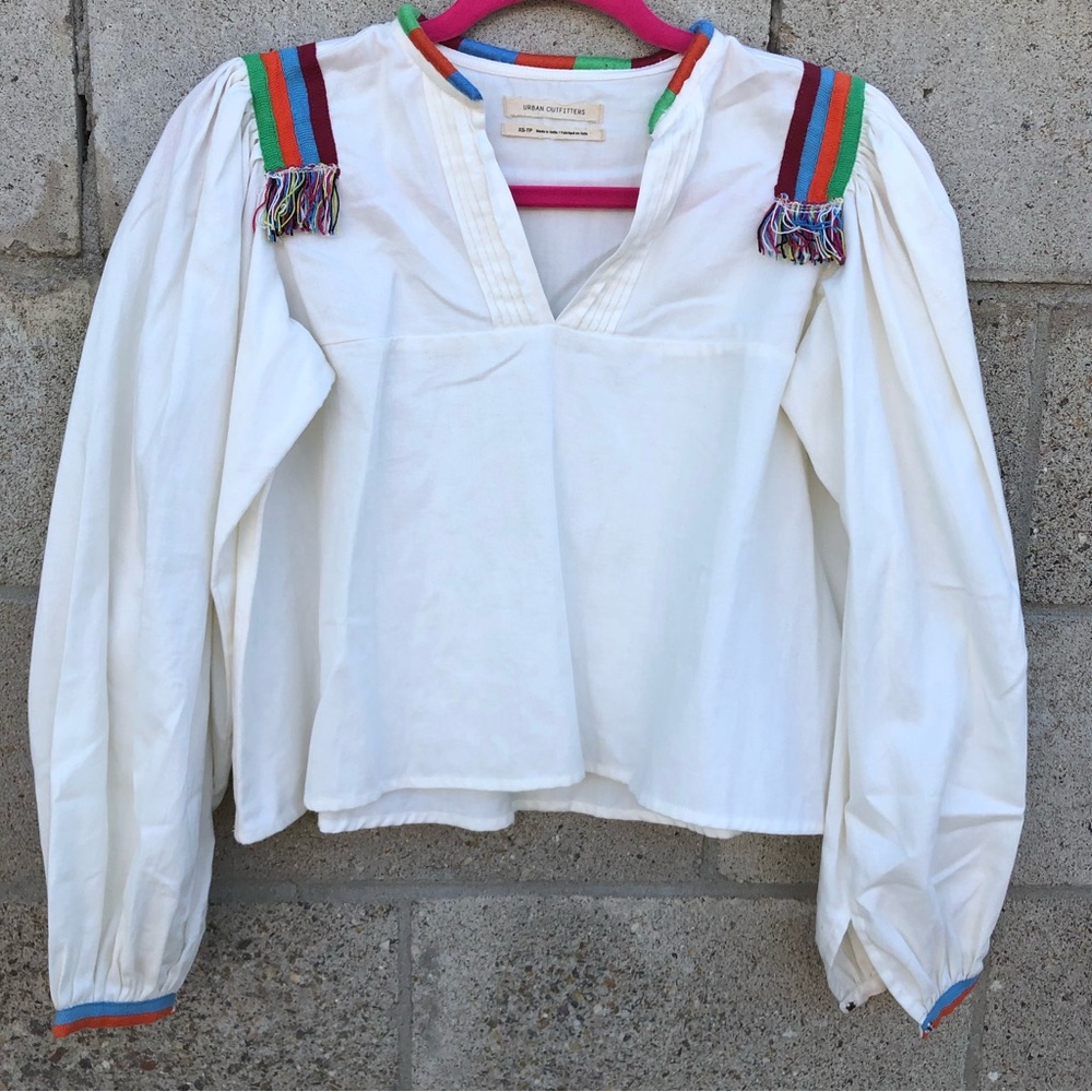 🛍SALE🛍 Urban Outfitters long sleeve embroidered top